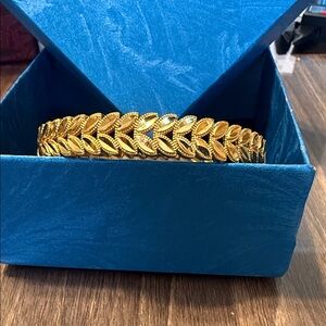 Gold Plated Leaf Bracelet